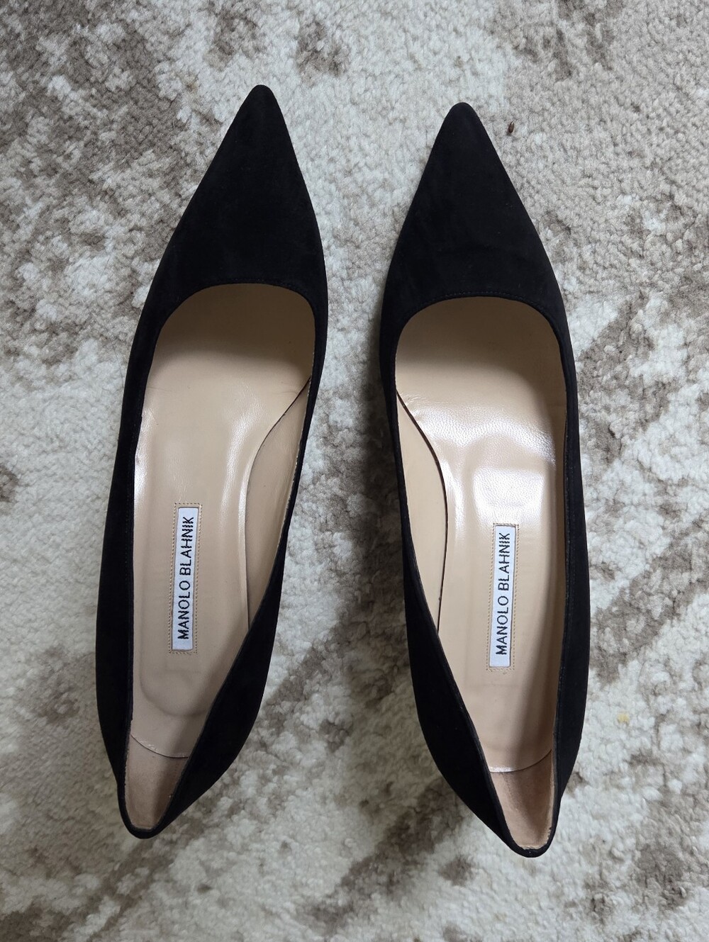 Manolo Blahnik Black Suede Pointed-Toe Pumps 50mm Srila Heel Pumps